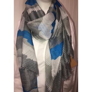 NEW Blue and Gray Scarf